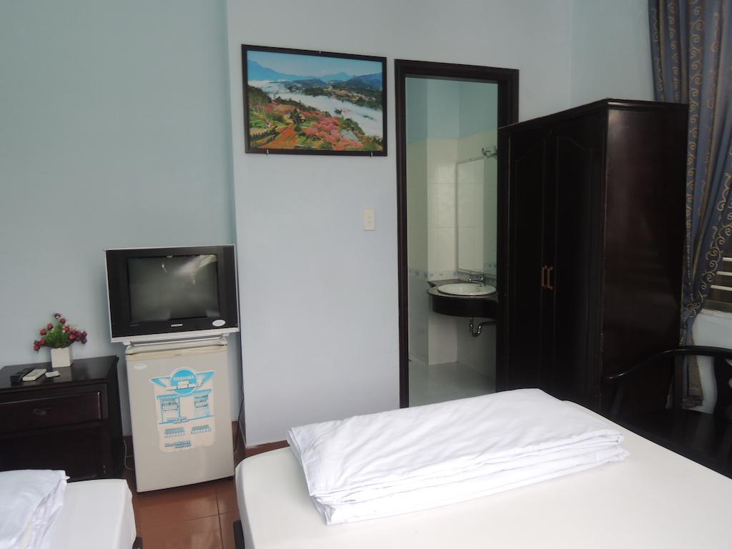 My Hanh Hotel Хюэ Экстерьер фото
