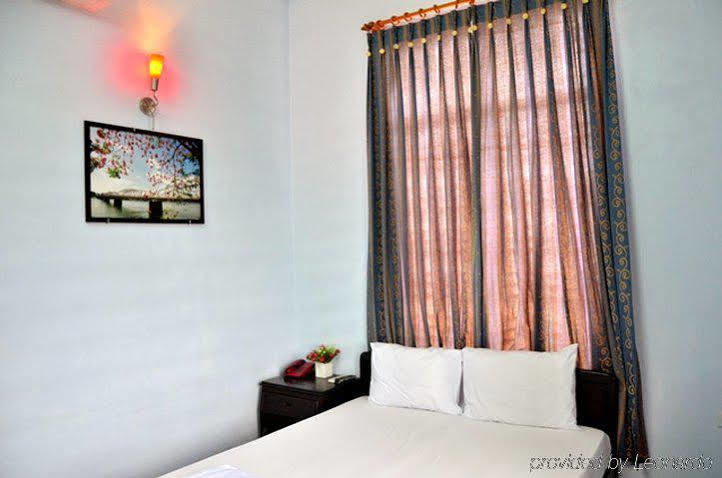 My Hanh Hotel Хюэ Экстерьер фото